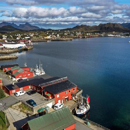 Fish Factory -The Real Lofoten Experience Баллстад Екстер'єр фото